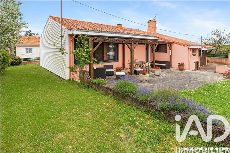 Maison - 83 m² - 4 pièces