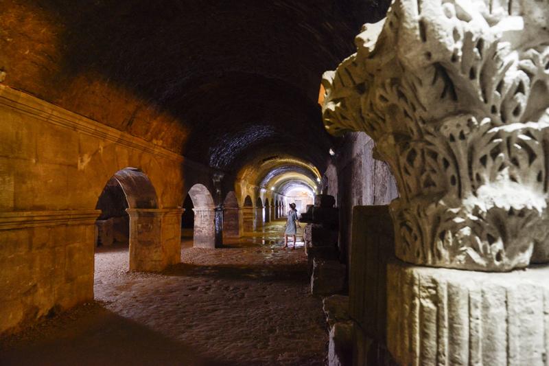 Visite flash des cryptoportiques