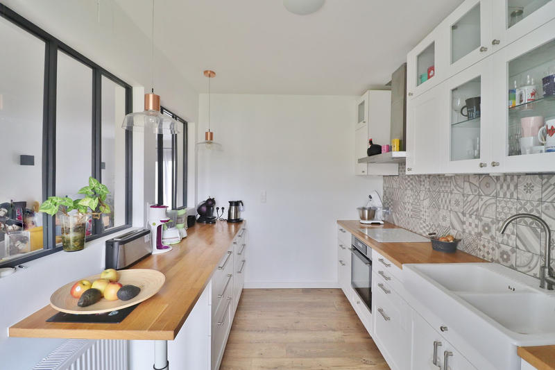 Villa - 137 m² - 6 pièces