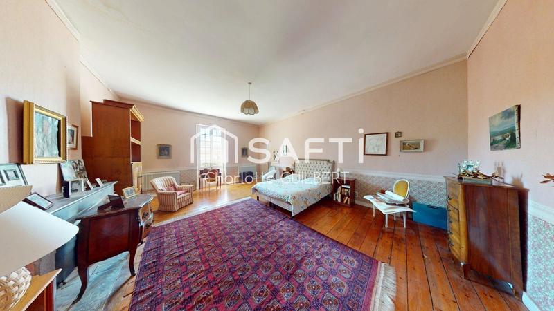 Château - 820 m² - 24 pièces