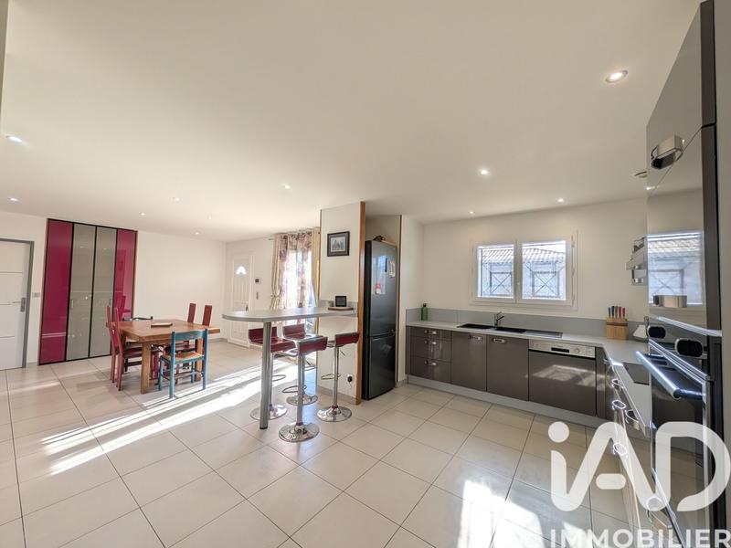 Maison - 110 m² - 5 pièces