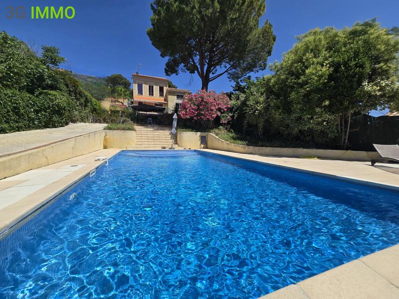 Maison - 164 m² - 6 pièces