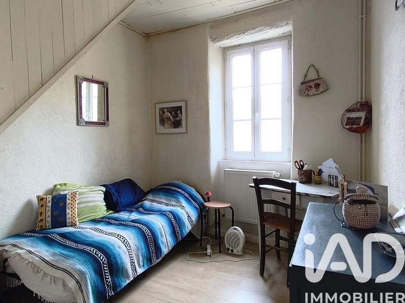 Maison - 95 m² - 5 pièces