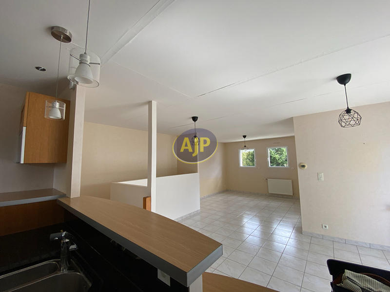 Appartement - 75 m² - 3 pièces