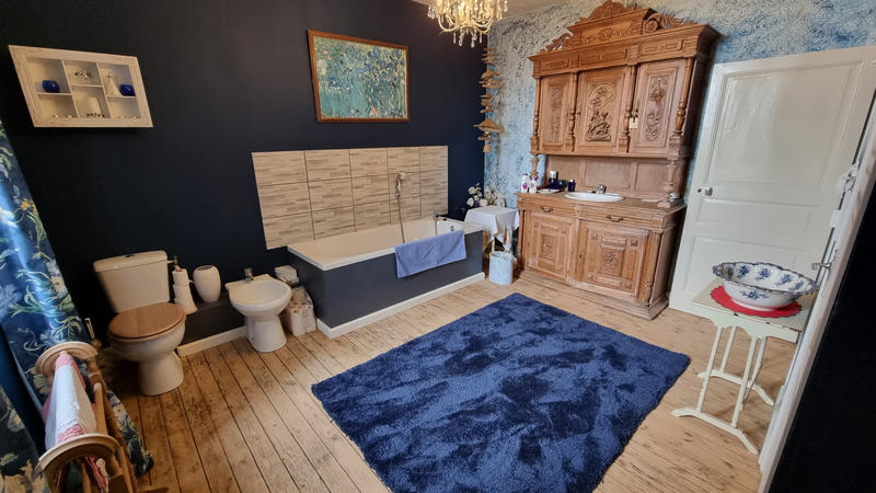 Maison - 188 m² - 9 pièces