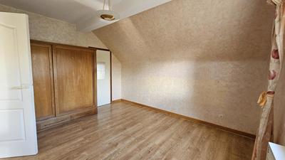 Maison - 83 m² - 5 pièces