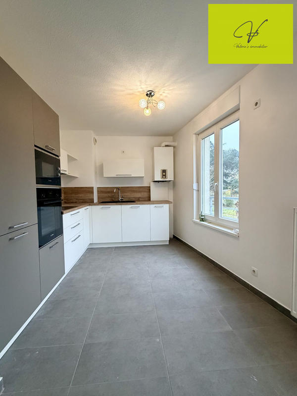 Appartement - 82 m² - 4 pièces