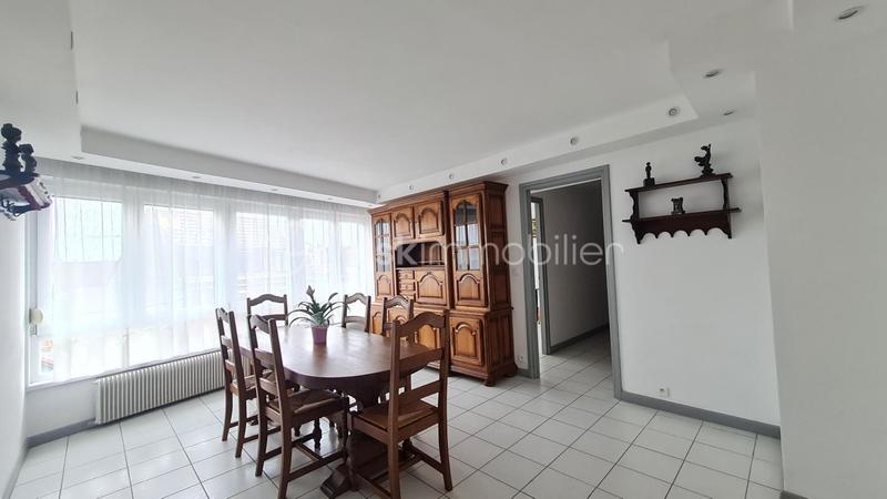 Appartement - 74 m² - 5 pièces