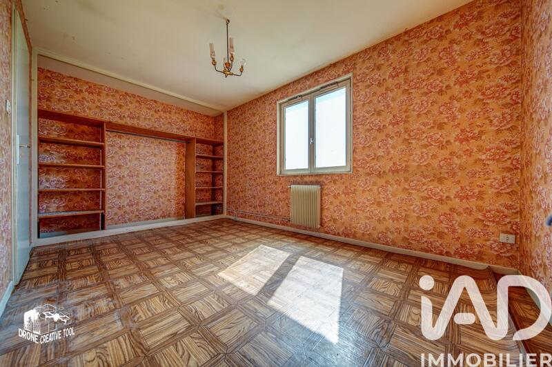 Maison - 91 m² - 5 pièces