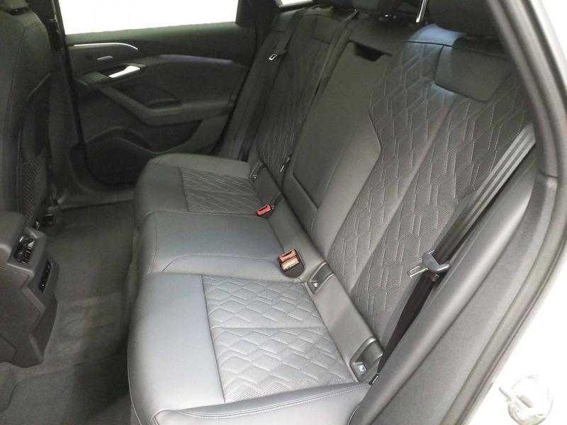 Audi e-tron A6 Avant Performance 367 ch 100 kWh s line