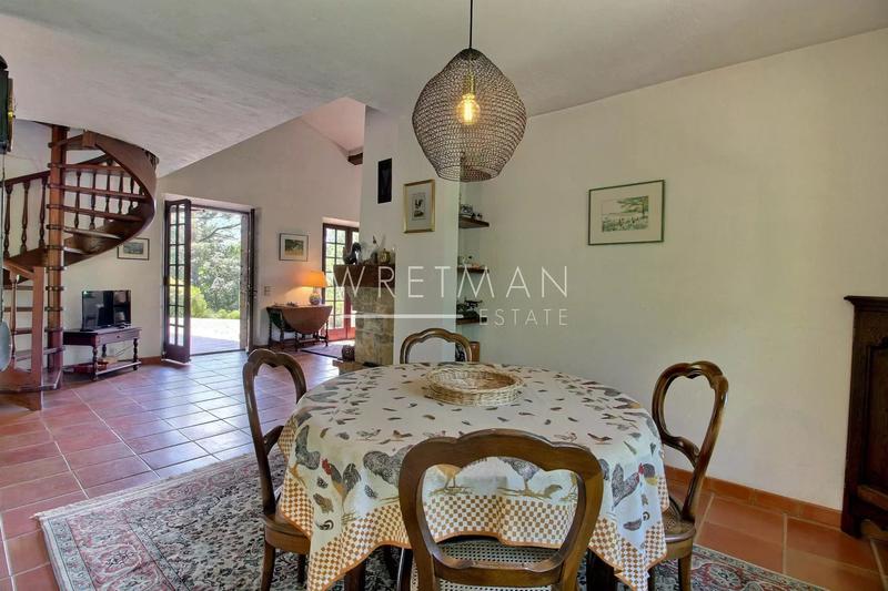 Villa - 131 m² - 7 pièces