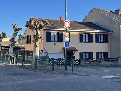 Maison - 117 m² - 6 pièces