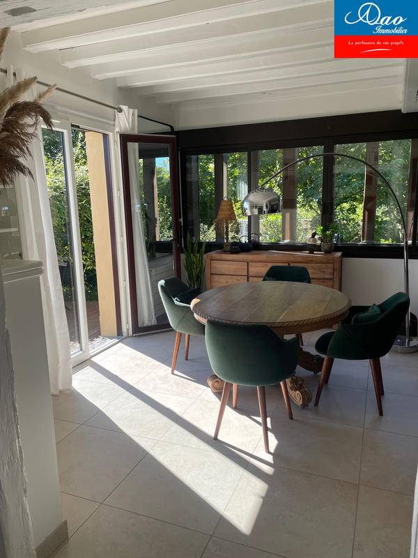 Maison - 192 m² - 8 pièces