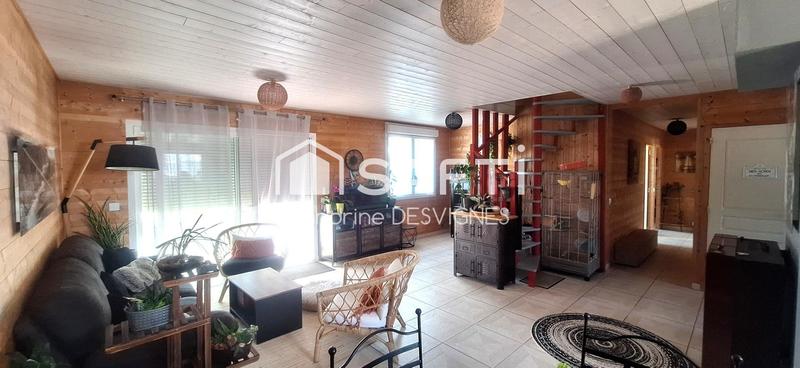 Maison - 240 m² - 9 pièces