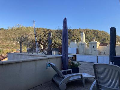 Appartement - 155 m² - 6 pièces