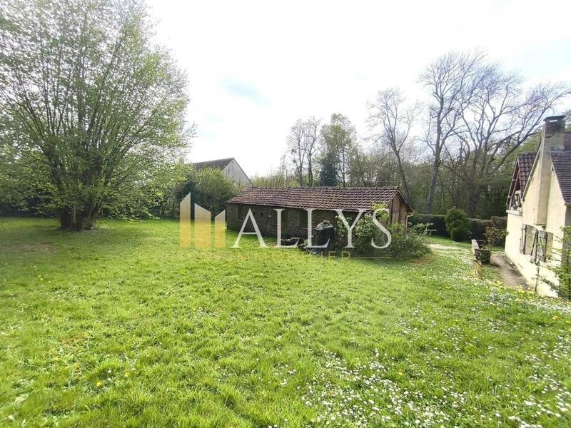 Maison - 121 m² - 6 pièces