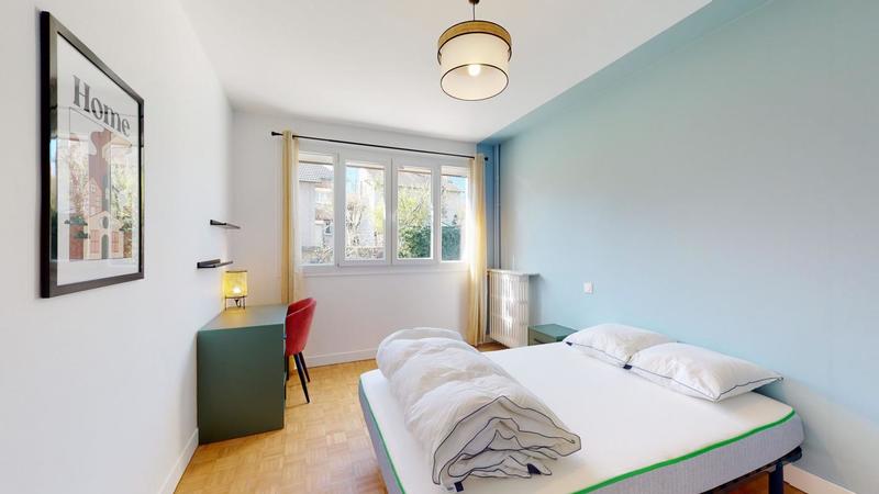 Appartement - 115 m² - 6 pièces