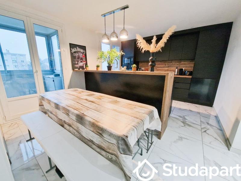 Appartement - 61 m² - 3 pièces