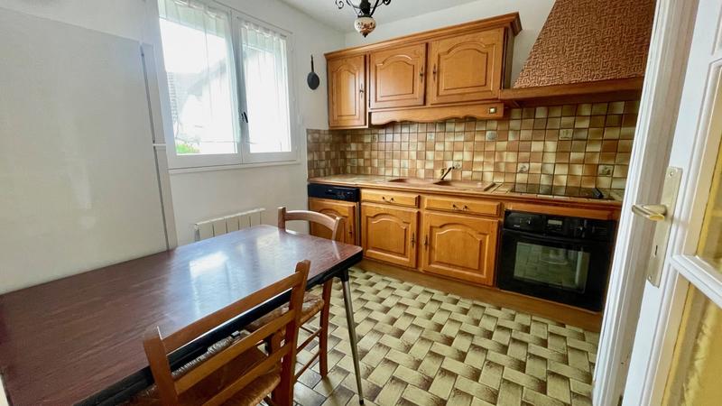 Maison traditionnelle - 79 m² - 4 pièces