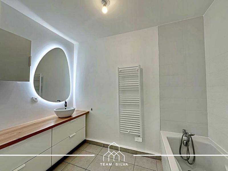 Appartement - 77 m² - 4 pièces