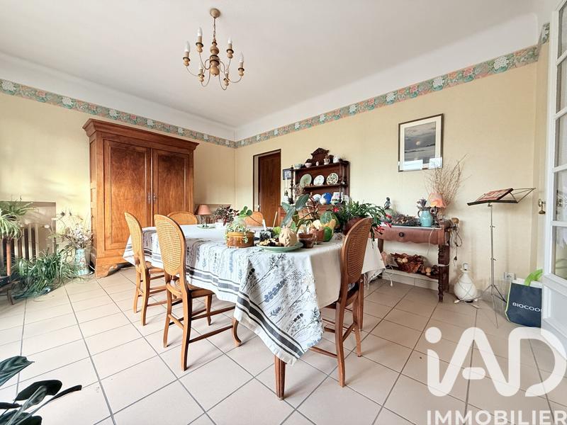 Maison de ville - 219 m² - 10 pièces