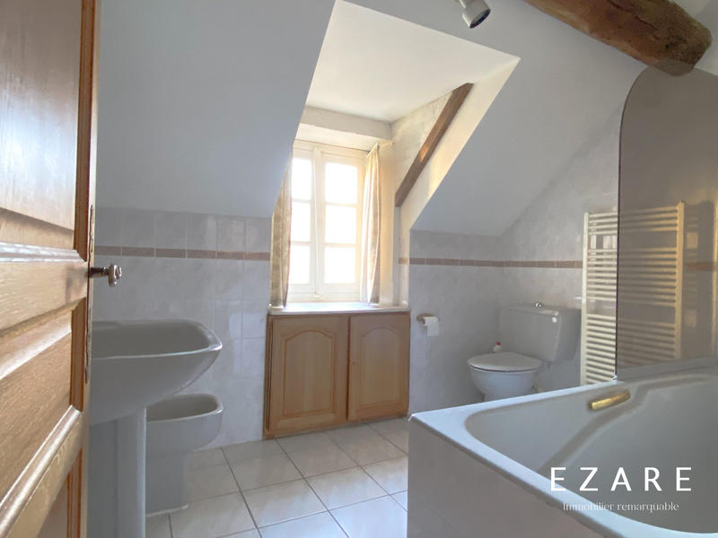 Maison - 192 m² - 7 pièces