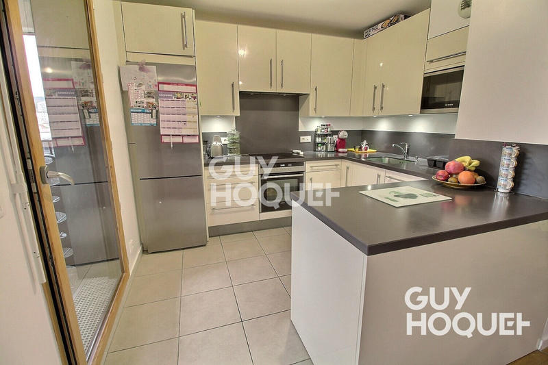 Appartement - 89 m² - 4 pièces