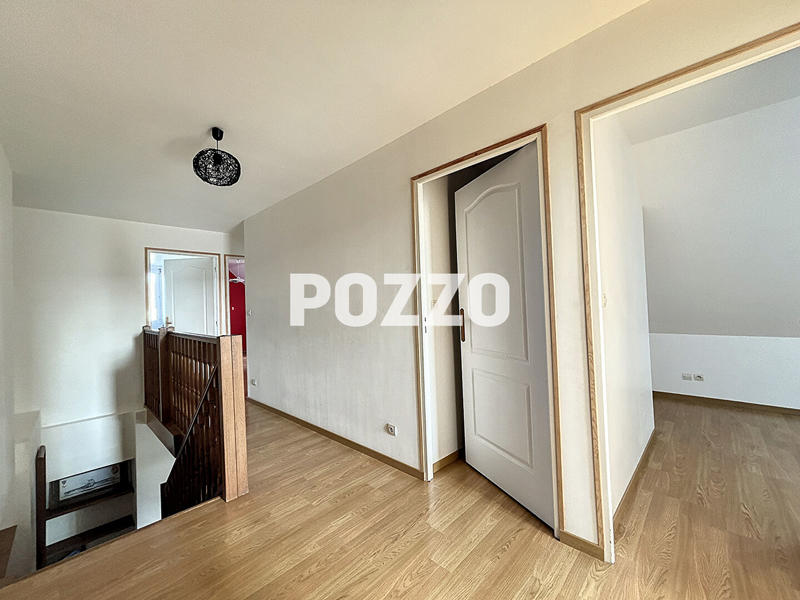 Maison - 160 m² - 7 pièces