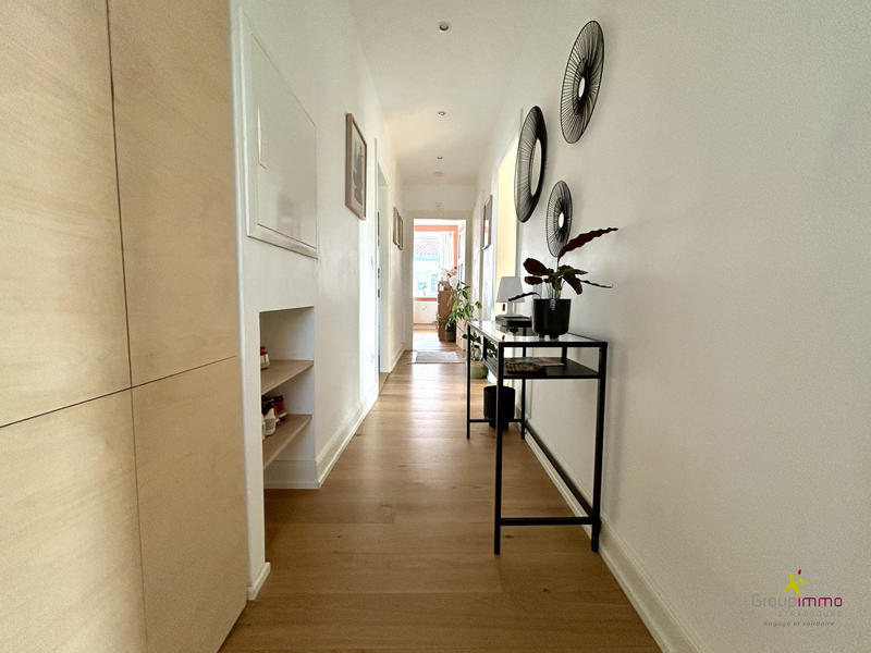 Appartement - 96 m² - 4 pièces