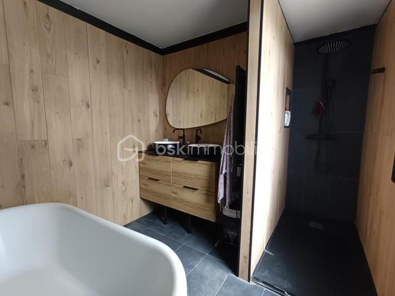 Maison - 81 m² - 3 pièces