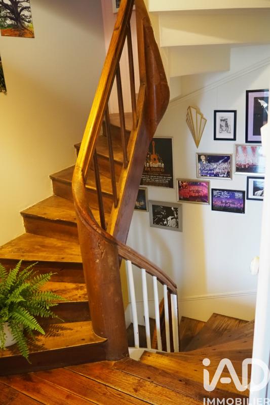 Maison - 138 m² - 7 pièces