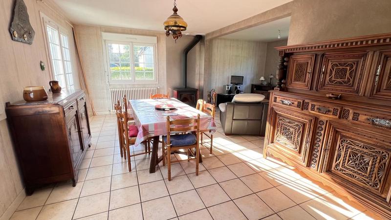 Maison - 102 m² - 5 pièces