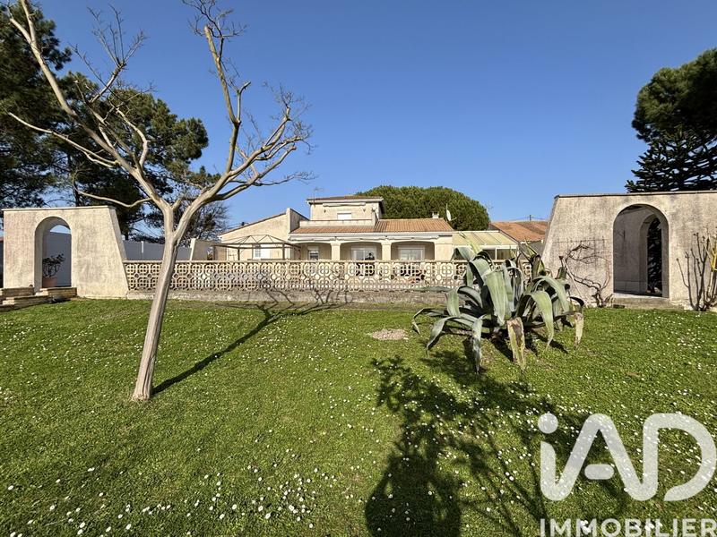 Maison - 189 m² - 7 pièces