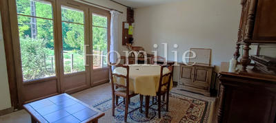 Maison - 90 m² - 6 pièces