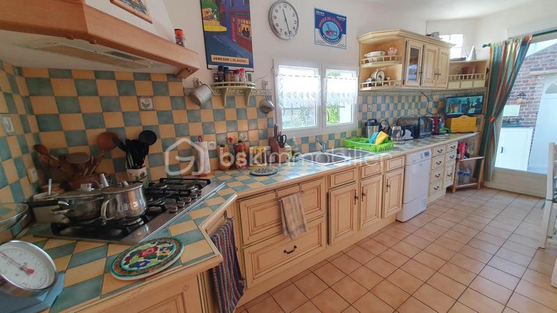 Demeure - 180 m² - 8 pièces