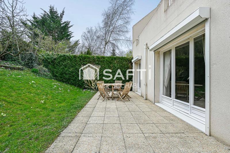 Maison - 155 m² - 6 pièces