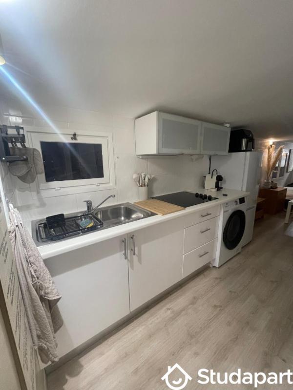 Appartement - 16 m² - 2 pièces