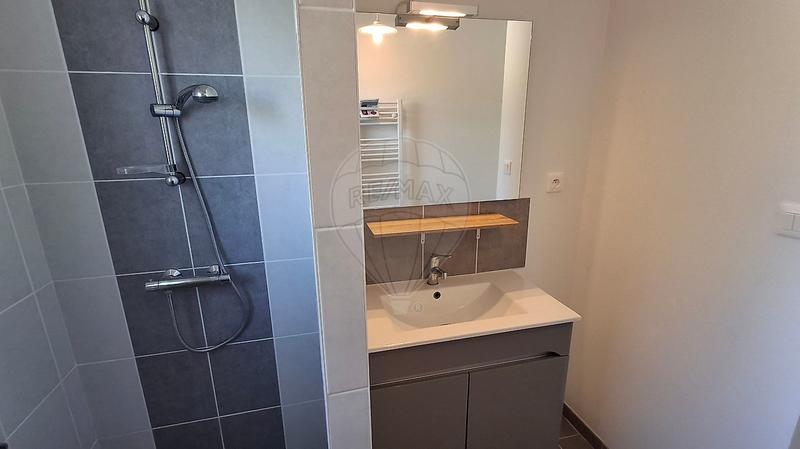 Maison - 83 m² - 3 pièces