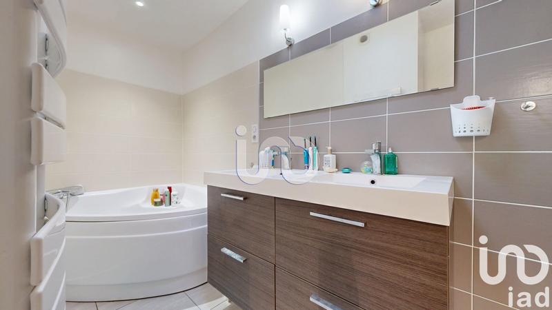 Appartement - 111 m² - 4 pièces