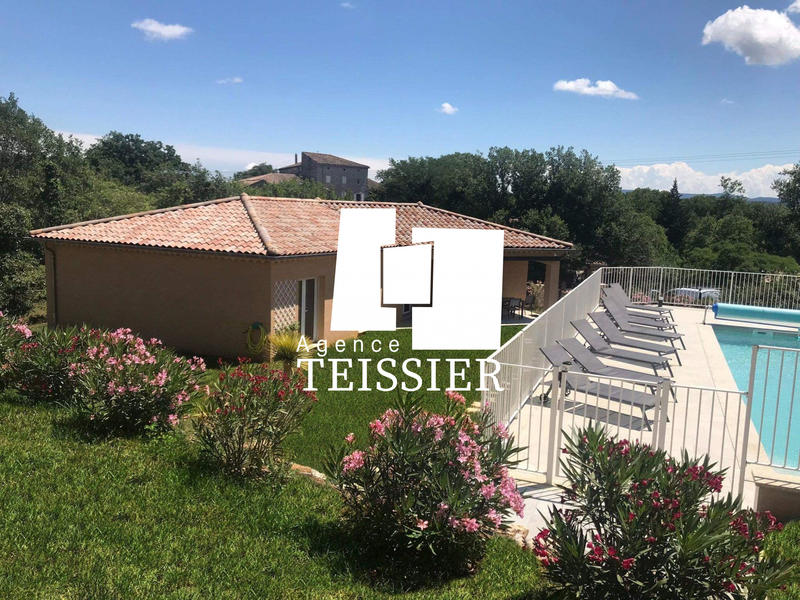 Villa - 101 m² - 4 pièces