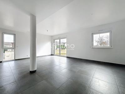 Maison - 85 m² - 3 pièces