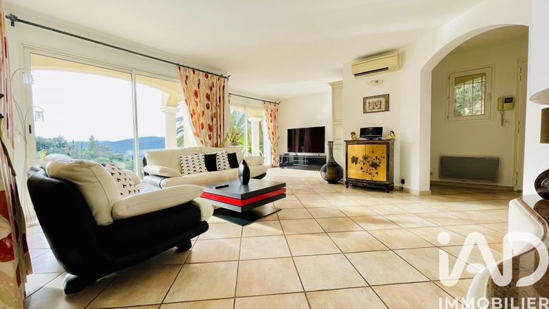 Maison - 125 m² - 6 pièces