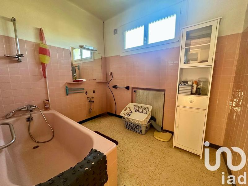 Maison - 200 m² - 8 pièces