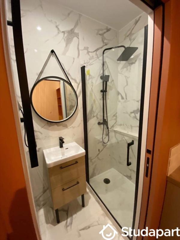 Appartement - 15 m² - 1 pièce