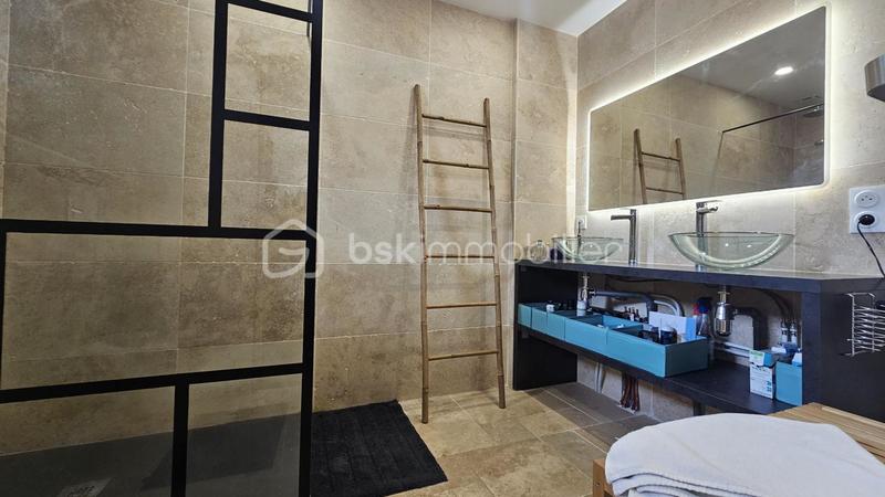 Corps de ferme - 122 m² - 4 pièces