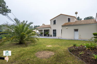 Maison - 101 m² - 3 pièces