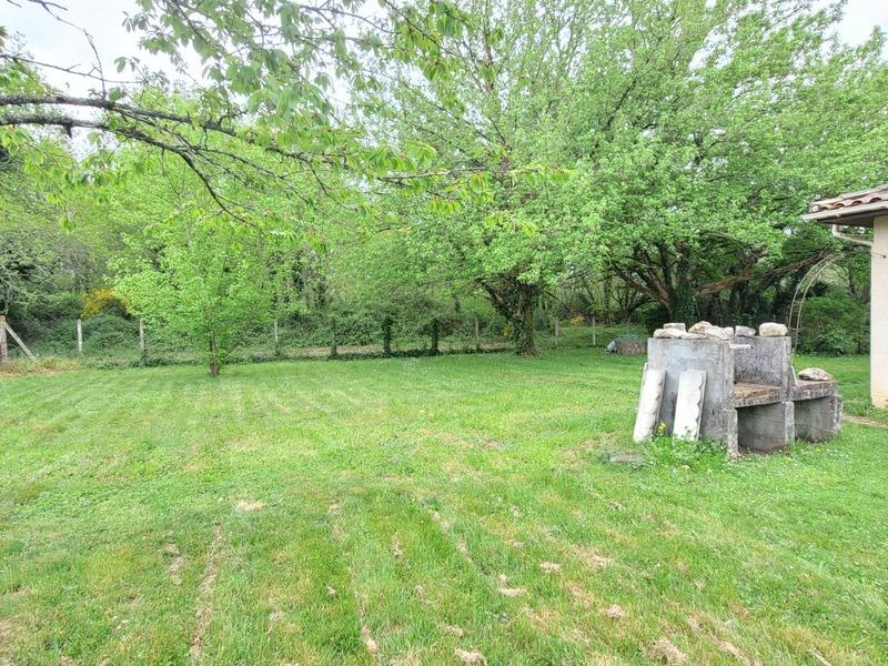 Maison - 85 m² - 5 pièces