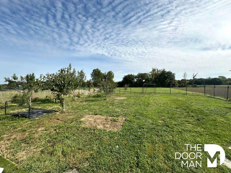 Villa - 146 m² - 6 pièces