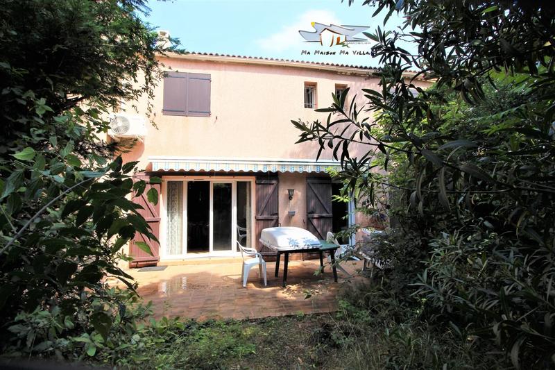 Maison - 99 m² - 6 pièces