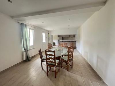 Maison - 100 m² - 6 pièces